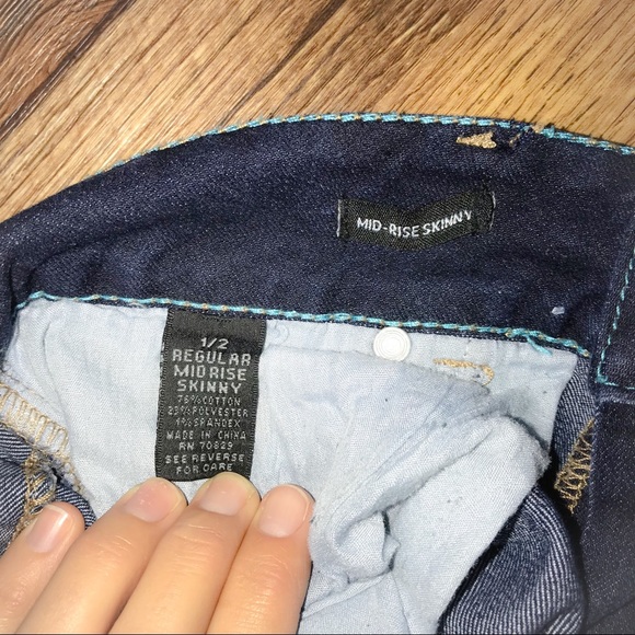 Mid Rise skinny Jeans! - Picture 4 of 4